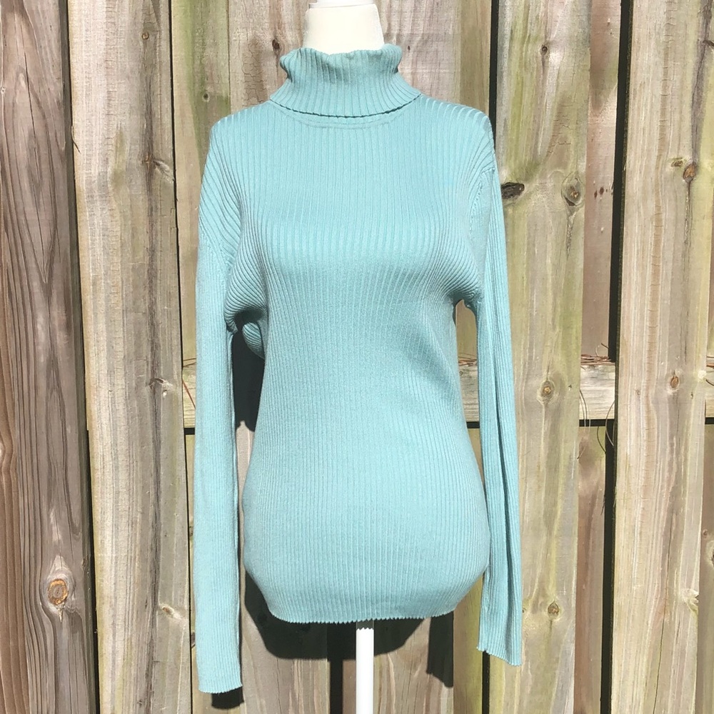 Eddie Bauer Turtleneck Sweater